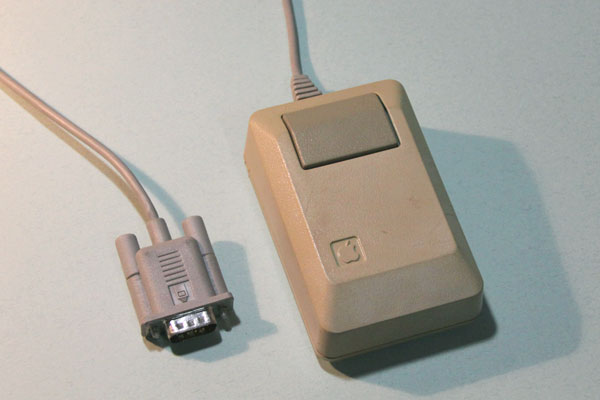 Macintosh Plus マウス